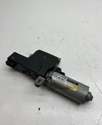 Mercedes-Benz A W169 Sunroof motor/actuator A1688204110
