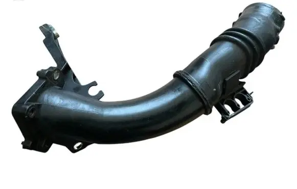 Volkswagen Golf VII Intercooler hose/pipe AV6Q9351BC