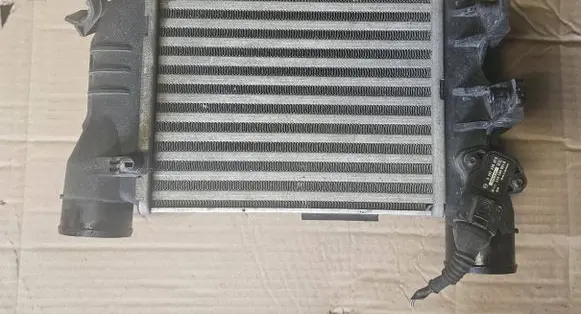 Audi A4 S4 B6 8E 8H Intercooler radiator 8E0145805N