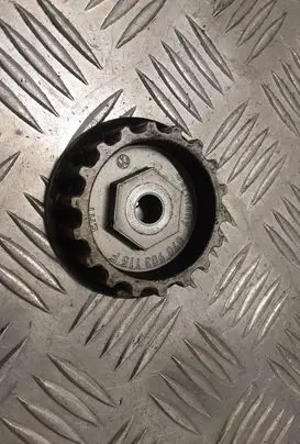 Volkswagen Touareg I Timing chain sprocket 070903115F