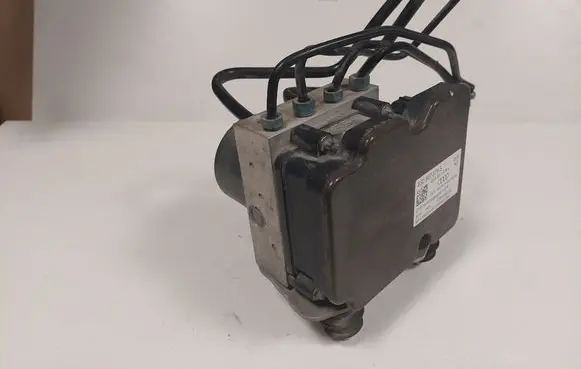 Audi A6 S6 C7 4G ABS Pump 4G0907379S