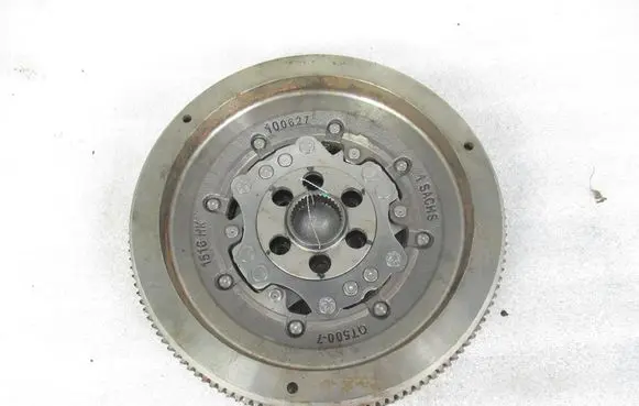 Volkswagen PASSAT B6 Dual mass flywheel QT5007 1516HK