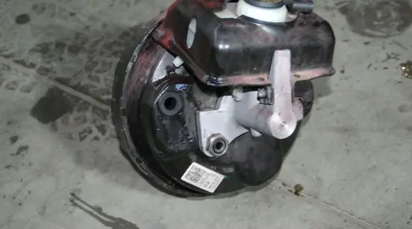 Audi A4 S4 B8 8K Brake booster 8K0612103M