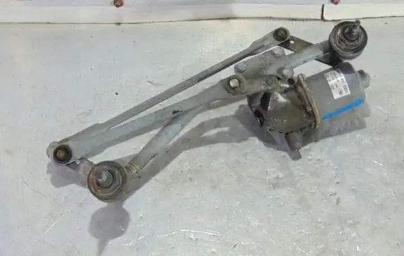Ford Fiesta Front wiper linkage and motor 2S6T17B571AC