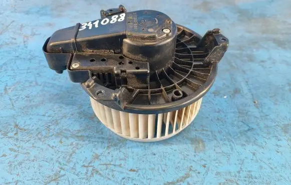 Toyota Camry Heater fan/blower 8710333090