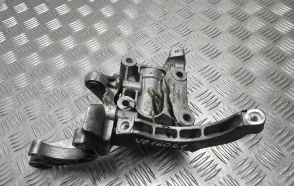 Porsche Cayenne (92A) Engine mounting bracket 059145169AN VD16061