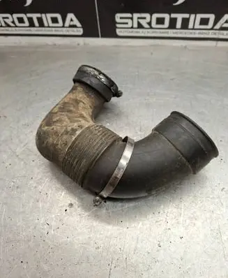 Air intake hose/pipe