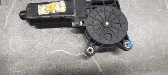 Hyundai Lantra I Steering rack control module 