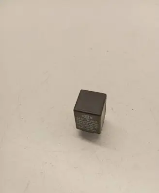 Volkswagen Transporter - Caravelle T6 Other relay 4AZ00378700