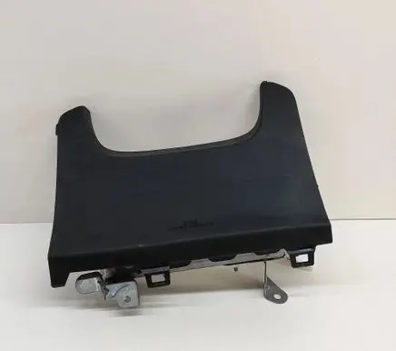 Toyota Prius+ (ZVW40) Knee airbag 7390047040 TG10D01003