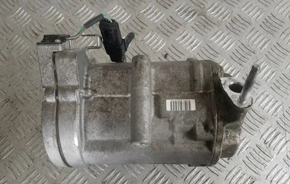 Ford Mondeo MK V Air conditioning (A/C) compressor (pump) DG9H19D623AD