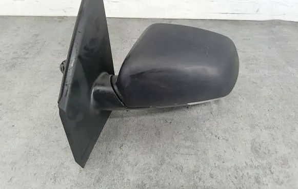 Volkswagen Polo IV 9N3 Front door electric wing mirror E9024245E9014245
