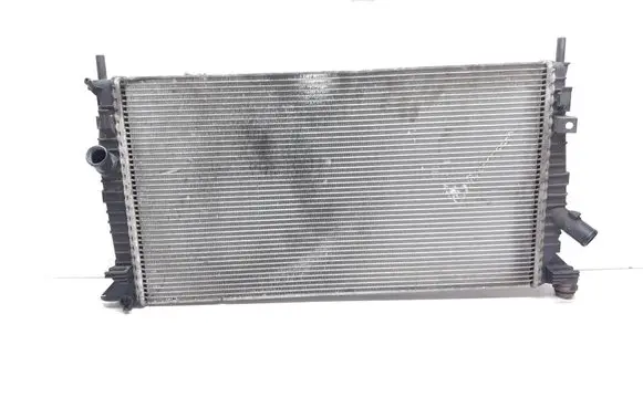 Ford C-MAX I Coolant radiator 3M5H8005TL