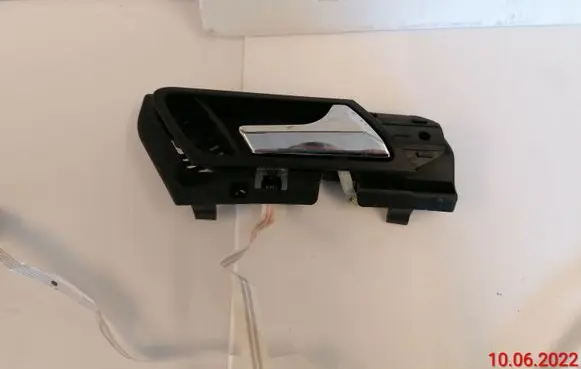 Mercedes-Benz ML W164 Front door interior handle A1645401508