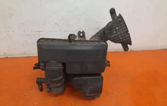 KIA Picanto Air filter box
