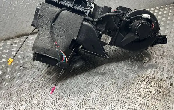 Seat Ibiza IV (6J,6P) Interior heater climate box assembly 6P1820001Q