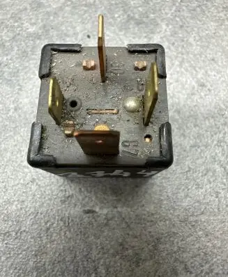 Audi A4 S4 B6 8E 8H Other relay 443919578C
