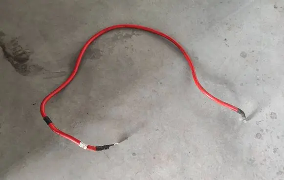 Mercedes-Benz S W222 Positive cable (battery) A2225404802