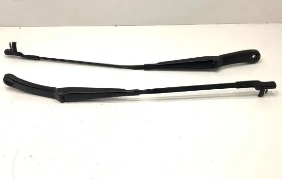 Volkswagen Transporter - Caravelle T5 Front wiper blade arm 7H59554107H5955409