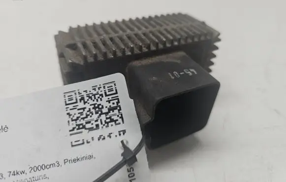 Glow plug pre-heat relay