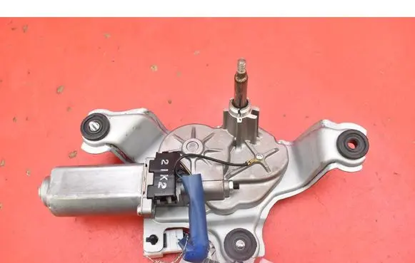 Hyundai i30 Rear window wiper motor 98700A5000