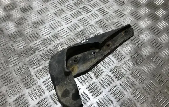 Nissan Almera Tino Rear mudguard 