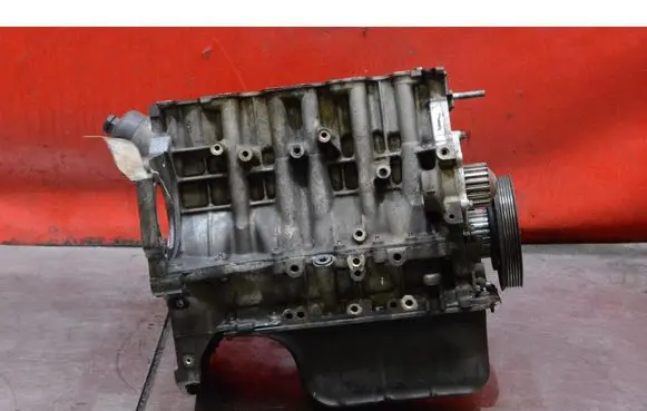 Ford Focus Engine block AV6Q6007BB