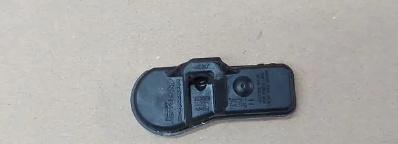 Citroen C4 II Tire pressure sensor 9811536380