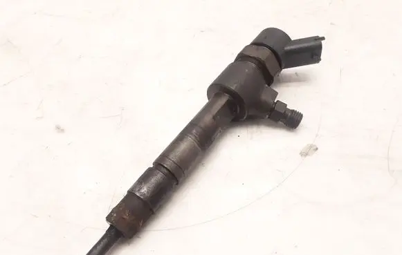Alfa Romeo 166 Fuel injector 0445110119