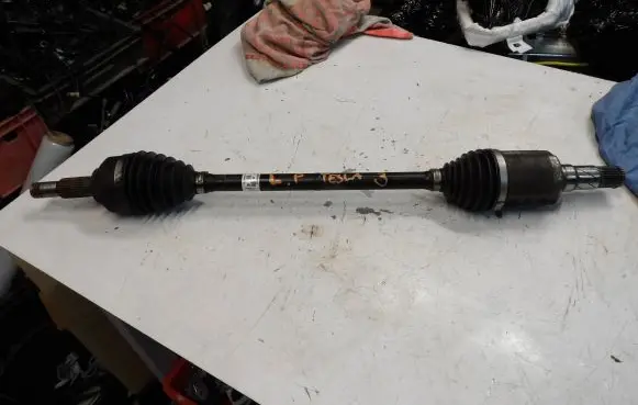 Tesla Model 3 Front driveshaft 104411900 AA203547E501
