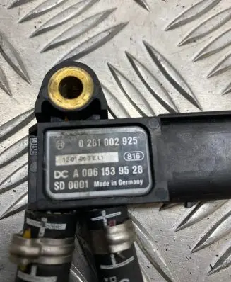 Mercedes-Benz GLK (X204) Exhaust gas pressure sensor A0061539528 0281002925 A0061534928