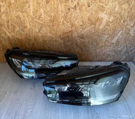 Skoda Fabia Mk4 (6VA) Headlights/headlamps set 6VB941016