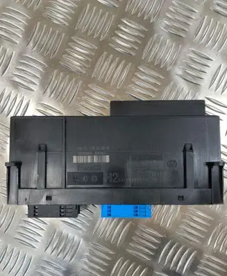 BMW 1 E81 E87 Comfort/convenience module 6983304 10681810