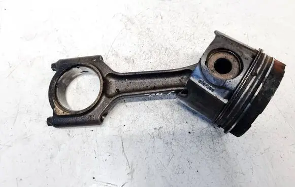 Opel Vectra C Piston with connecting rod 0107200