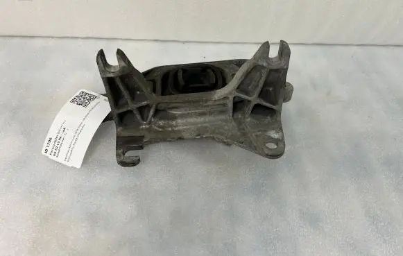 Renault Talisman Gearbox mounting bracket 112221641R