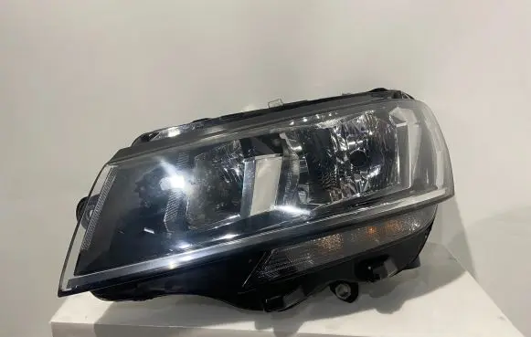 Volkswagen Transporter - Caravelle T6 Headlight/headlamp 7L1941005B