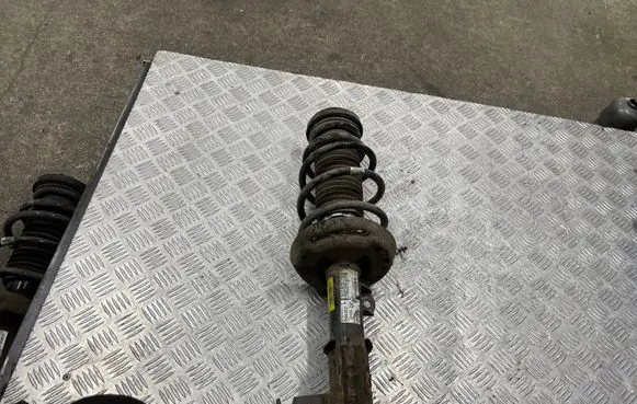 Opel Astra J Front shock absorber/damper 046262 13333975