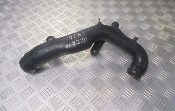 Seat Ibiza III (6L) Intercooler hose/pipe 6Q0129654