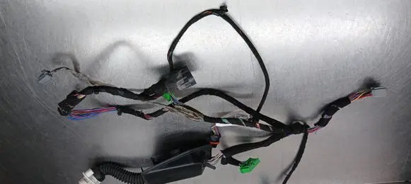 Volvo XC90 Front door wiring loom 30762160