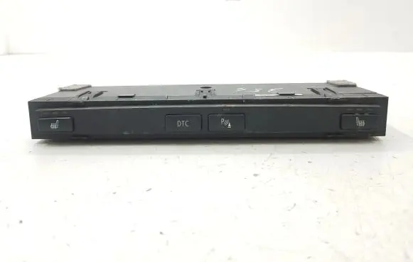 BMW 5 E60 E61 Seat heating switch 6952480 13580363