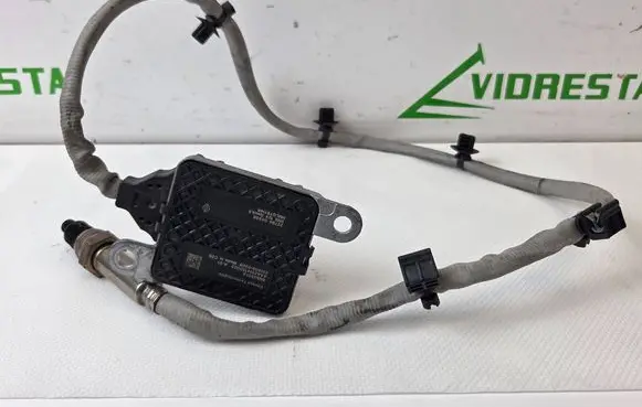 Nissan NV300 Lambda probe sensor 227900033R SNS0957A AAA2104130000