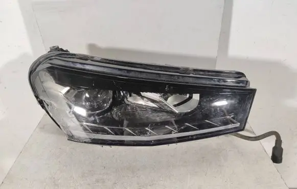 Skoda Fabia Mk4 (6VA) Headlight/headlamp 6VB941016A