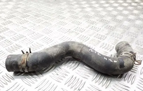 Toyota Yaris Engine coolant pipe/hose