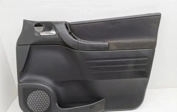 Opel Zafira A Front door card panel trim