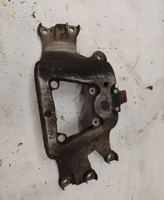 Audi A6 S6 C6 4F Gearbox mounting bracket 4F0399263K