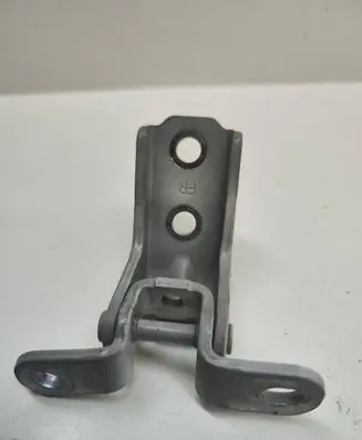 Hyundai i20 (GB IB) Front door upper hinge