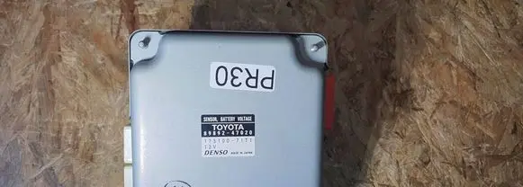 Toyota Prius (XW30) Other control units/modules 8989247020 1751007171
