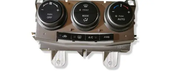 Mazda 5 Climate control unit K1900CD98