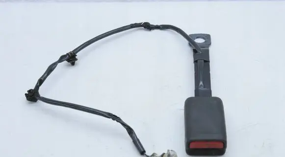 Subaru XV I Front seatbelt buckle