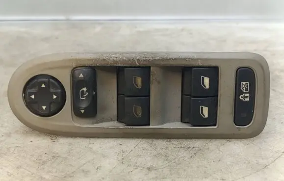 Citroen C5 Electric window control switch 96656690ZW 30170525